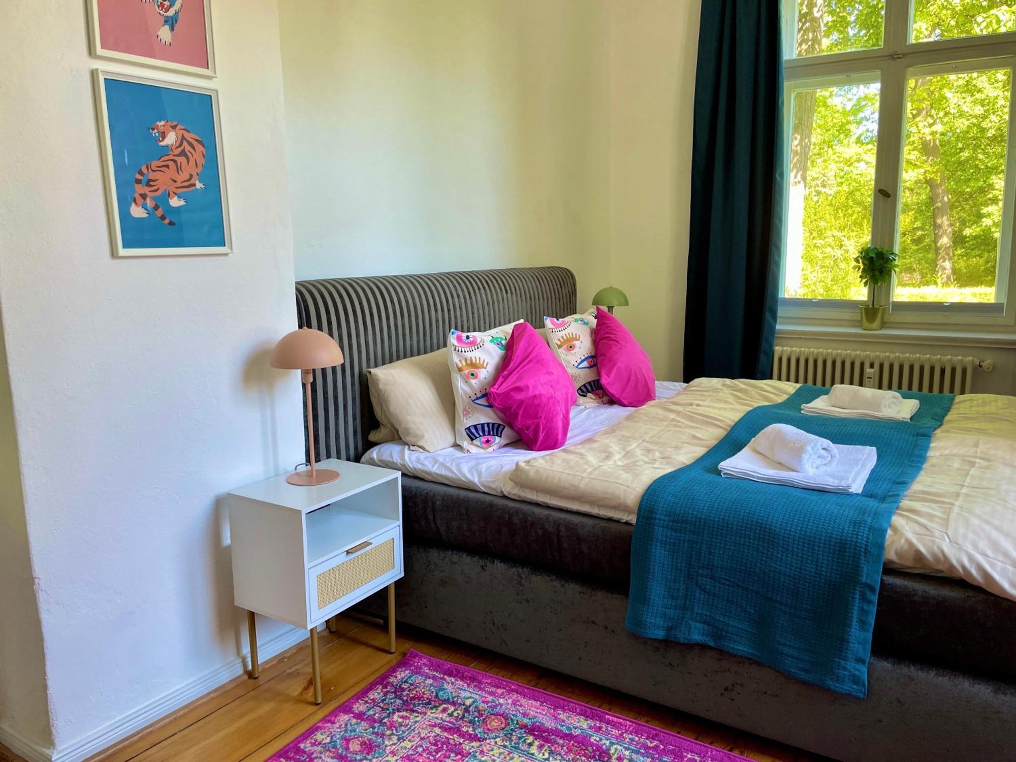 Ambiente Apartment *